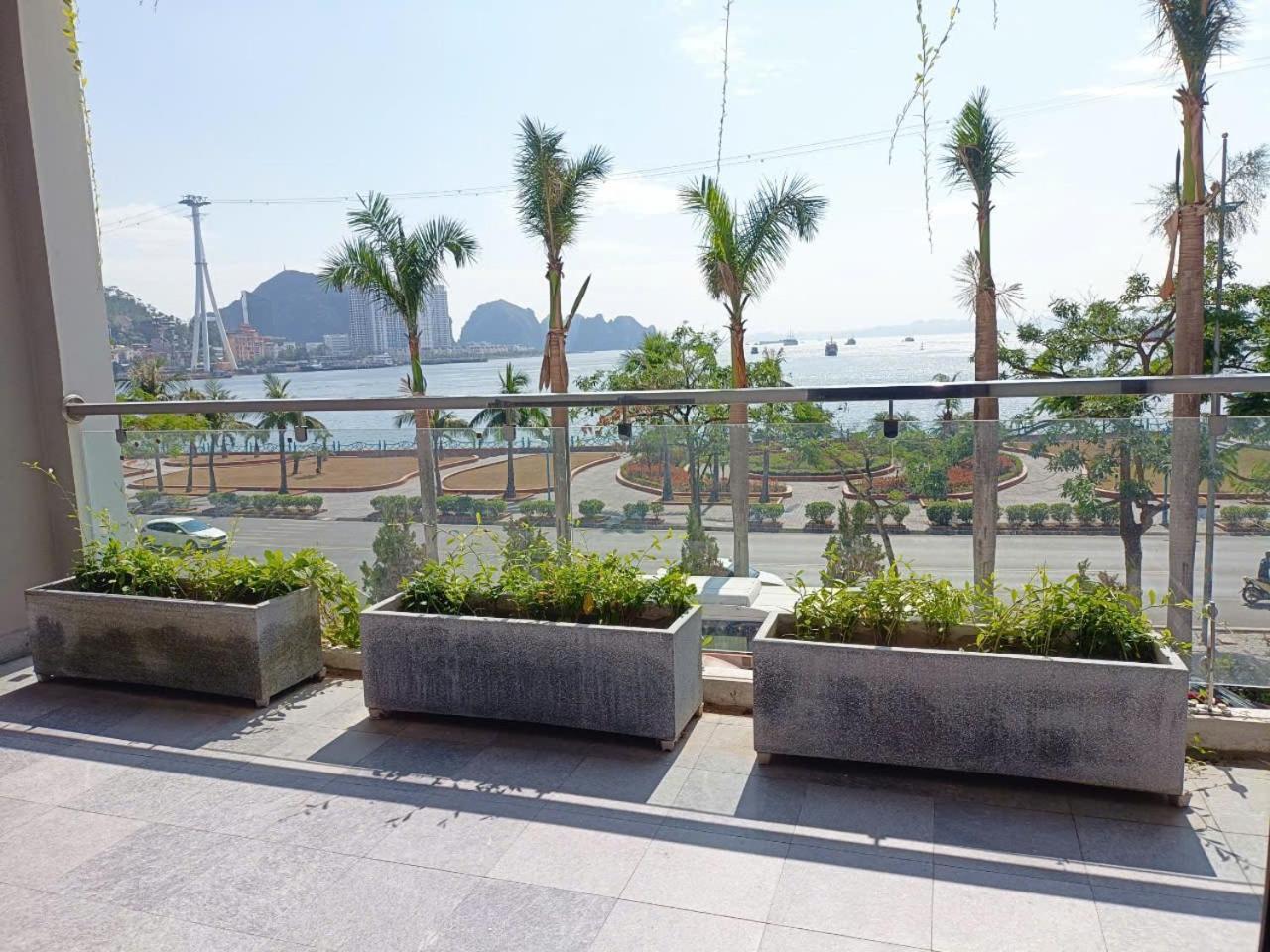 Bach Dang Ha Long Hotel Екстер'єр фото